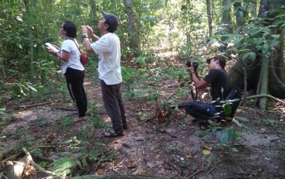 Kepala Pusat dan Staf Peneliti PSSP Mengunjungi Fasilitas Stasiun Riset Penelitian PSSP di Muara Binuangen dan Pulau Tinjil